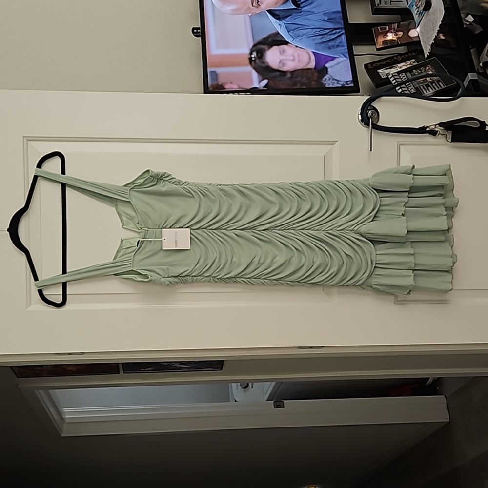Women's dress